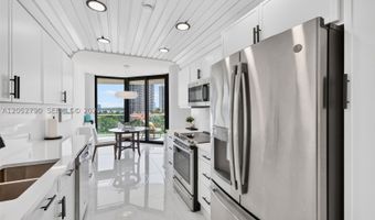 2800 ISLAND BL 904, Aventura, FL 33160