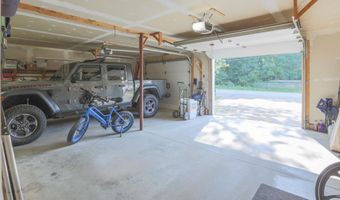 53 Lincolnville Ave, Belfast, ME 04915