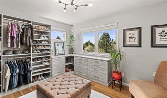 5925 Zinnia Ct, Arvada, CO 80004