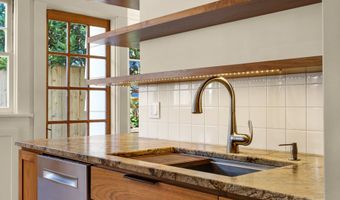 1925 IRVING Ave, Astoria, OR 97103