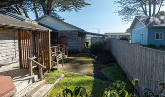 1260 JACKSON Ave SW, Bandon, OR 97411