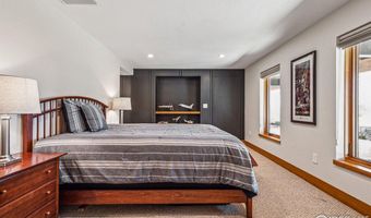 3875 Cloverleaf Dr, Boulder, CO 80304