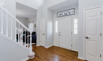 3 BLACKWOLF Ct, Algonquin, IL 60102