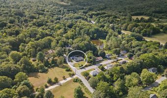104 Fairgrounds Rd, Brooklyn, CT 06234