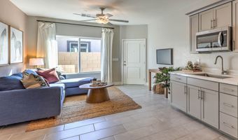 1028 SAKER FALCON Dr, Henderson, NV 89011