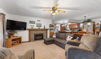 1422 MCCLOUD Rd, Aledo, IL 61231