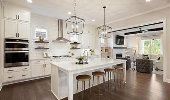6410 Halcyon Garden Dr, Alpharetta, GA 30005