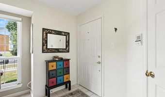 316 Clayton Crossing Pl B, Ballwin, MO 63011