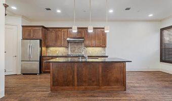 14739 Stanford Ct, Addison, TX 75254