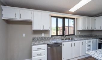 3313 W Thunderbird Trl, Benson, AZ 85602