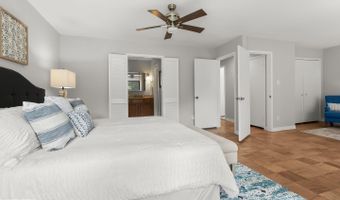 5230 POOKS HILL Rd #D-26, Bethesda, MD 20814