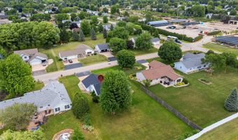 W2527 SKYVIEW Court, Appleton, WI 54915