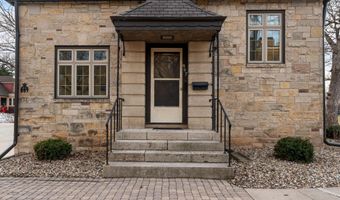 907 1st Dr NW, Austin, MN 55912