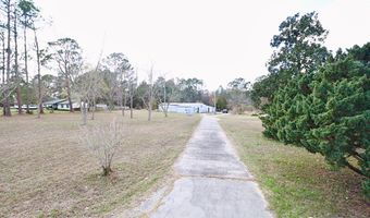 123 Westover Dr, Adel, GA 31620