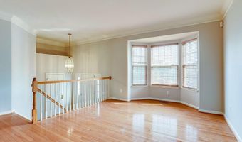 43709 CLEMENS Ter, Ashburn, VA 20147
