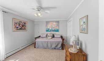 34 Crestwood Ln, Charlestown, RI 02813