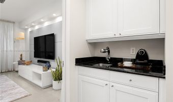 21200 Point Pl 2602, Aventura, FL 33180