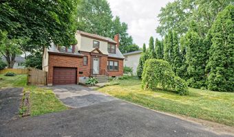 5 Kakely St, Albany, NY 12208