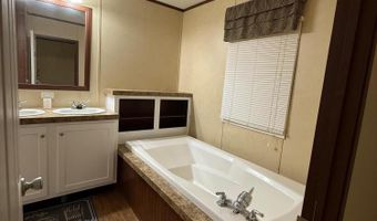 407 Alphonse St, Abbeville, LA 70510