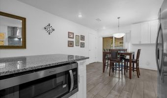 1208 OLD APOPKA Rd, Apopka, FL 32703