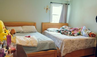 4 Perkins St, Danbury, CT 06810