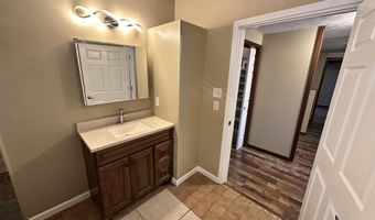 200 Caroline Ave, Altoona, PA 16602