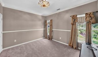 3 Surrey Way, Alexandria Twp., NJ 08867