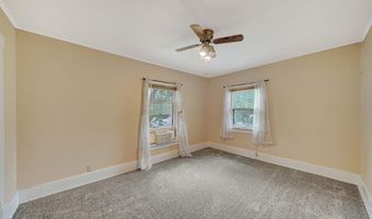 823 N 11th St, Beatrice, NE 68310