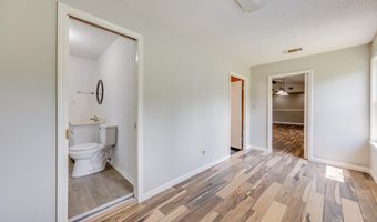 5811 Monroe St, Baker, FL 32531