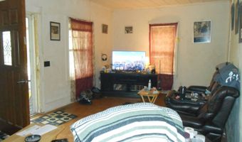 403 E Clay St, Albany, MO 64402