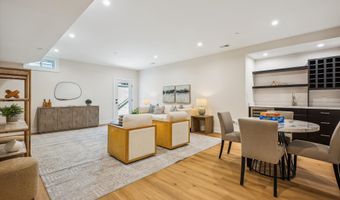 10033 CLUE Dr, Bethesda, MD 20817