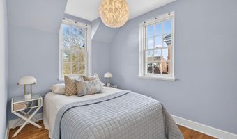 4315 35TH St S, Arlington, VA 22206