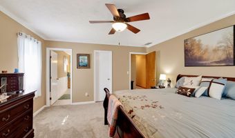 834 Deerfield Rd, Anderson, IN 46012