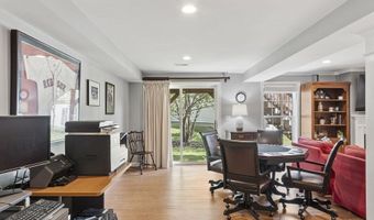 28 Brook Ln 28, Berlin, MA 01503