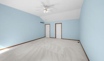 4055 Pontiac Trl, Ann Arbor, MI 48105