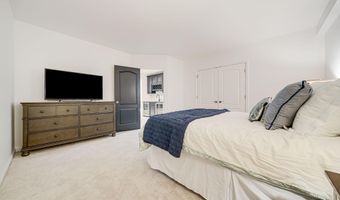 40976 MAPLEHURST Dr, Aldie, VA 20105