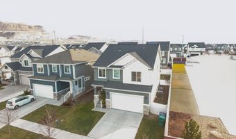 977 W BRENNAN St, Bluffdale, UT 84065