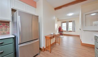 891 Park Ave, Amherst, OH 44001