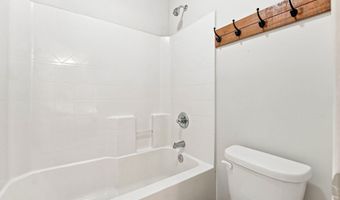 133 Star Ct, Aberdeen, NC 28315
