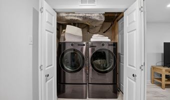 203 PRINCESS St, Alexandria, VA 22314