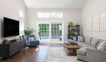 108 Bonnie Dr, Middletown, NJ 07748