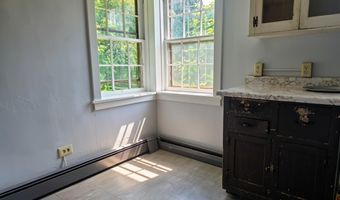 79 Y Rd, Arthurdale, WV 26520