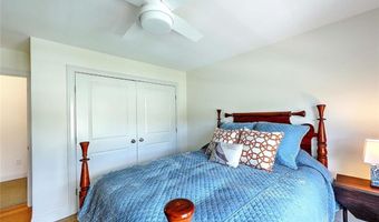 49 Walley St, Bristol, RI 02809