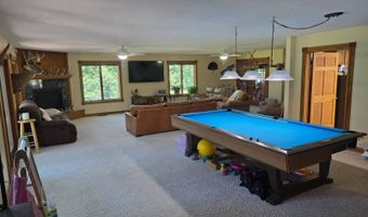 1537 270th St, Argyle, IA 52619