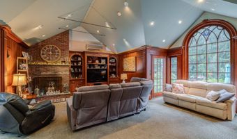407 N TULPEHOCKEN Rd, Reading, PA 19601