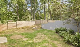 3644 N VERMONT St, Arlington, VA 22207