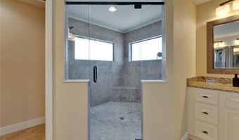 907 GOLF ISLAND Dr, Apollo Beach, FL 33572