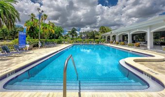 2333 FEATHER SOUND Dr B705, Clearwater, FL 33762
