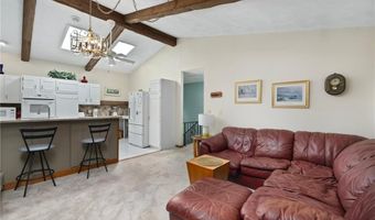 103 Rollingwood Dr, North Kingstown, RI 02852