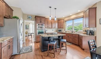 43799 ABBOTT Pl, Ashburn, VA 20147